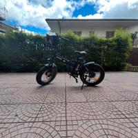 Bici eletrica icon 250 watt 36 v 11 ah 396 wh