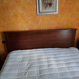 letto in legno matrimoniale