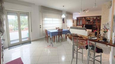 Appartamento di 180 m² con 5 locali e box auto a A