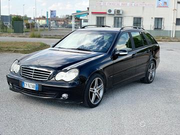 Mercedes-benz C 220 CDI 2004 automatico