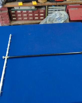 Comodissimo reggi armature da surf casting