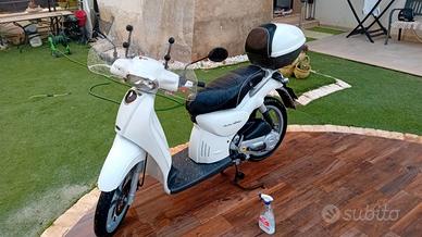 Aprilia Scarabeo 50 - 2010