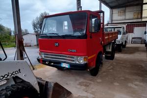 Autocarro OM65