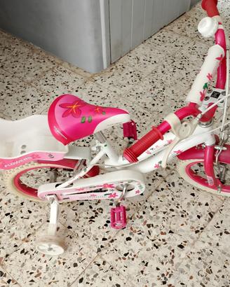 Bicicletta con rotelle bambina