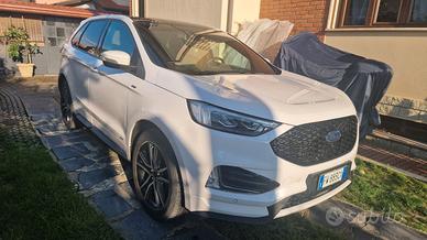 Ford edge st line