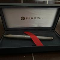 Penna parker in oro e argento. DA COLLEZIONE!