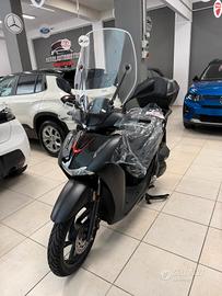 Honda SH 125 sport 60 euro al mese