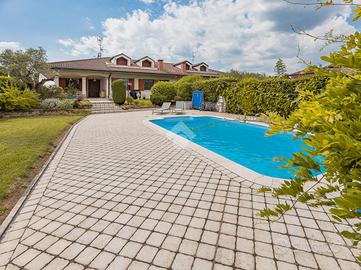 PORZIONE DI BIFAMILIARE A VIGASIO