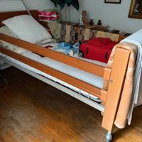 Letto elettrico ortopedico con sponde