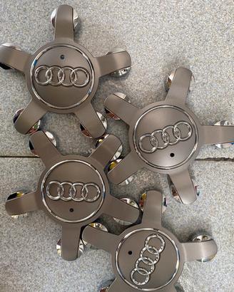 SET 4 COPRIMOZZI AUDI  135mm