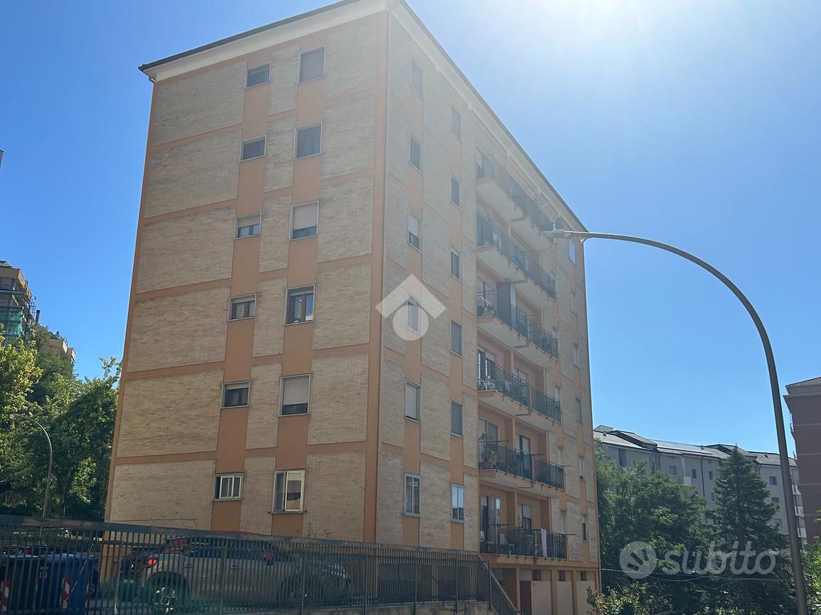 4 LOCALI A POTENZA - Vista 2