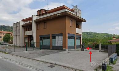 BOX IN ASTA