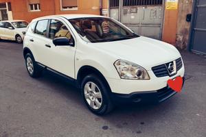 Nissan Qashqai 1.5 dCi DPF Tekna