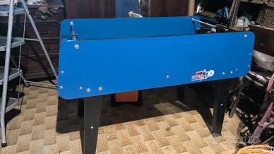 Tam Tam (gioco tipo calciobalilla o biliardino)
