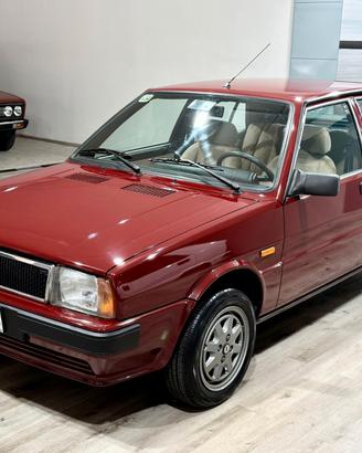 LANCIA DELTA LX 1.3 1990 RIVERNICIATA - FONDI SANI