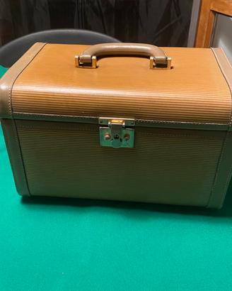 Yves Saint Laurent beauty case