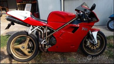 Ducati 748 biposto del 98