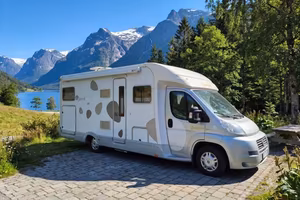 BAVARIA FJORD T72 4 posti patente C