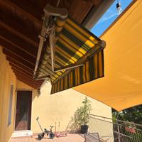 Tenda da sole con motore praticamente nuova