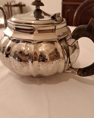 Elegante teiera Sheffield