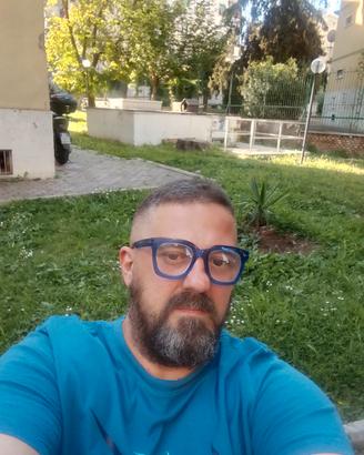 Manutentore di alberghi e ville
