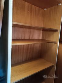  armadio tipo scaffale 