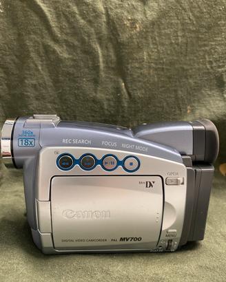 Canon Video camera digital pal MV 700