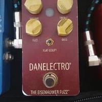Danelectro the eisenhower fuzz