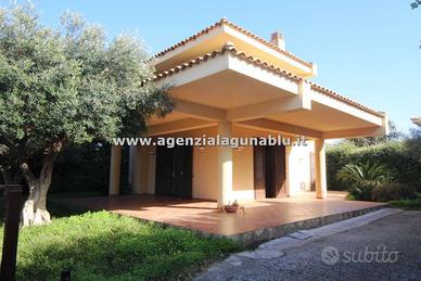 Villa unifamiliare vicino al mare