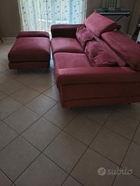 Divano 3 posti  + pouf