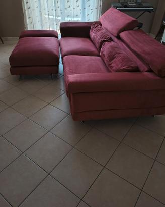 Divano 3 posti  + pouf
