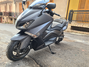 Yamaha t max