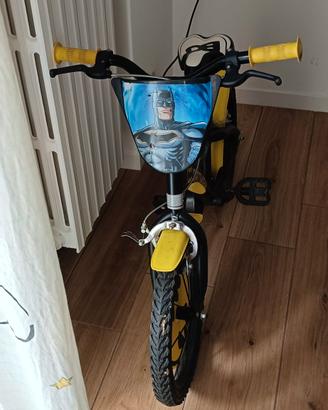 bicicletta Batman 