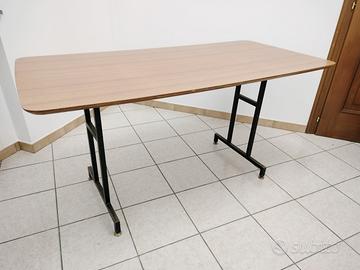 tavolo anni '70