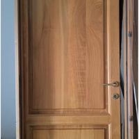 2 porte in legno