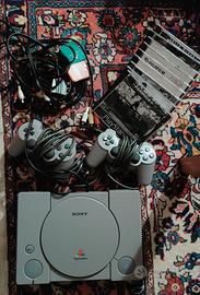PlayStation 1 con 20 giochi