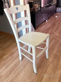 Seggiole n 6 in legno inserto Cuore