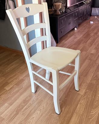 Seggiole n 6 in legno inserto Cuore