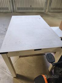 Tavolo estensibile IKEA