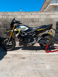 Aprilia dorsoduro
