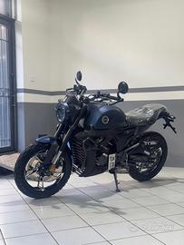 Scrambler zontes 125