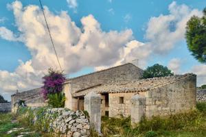 Rustico / Casale di 2527 m² con 4 locali a Ragusa