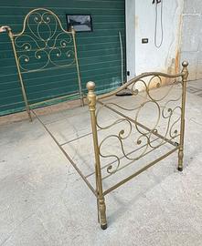 Coppia letti vintage in ferro decorato