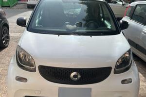 Smart Fortwo Coupé Benzina – 61 CV – anno 2015