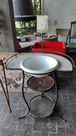 lavabo antico con specchio 