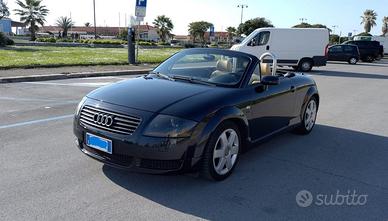 AUDI TT ROADSTER