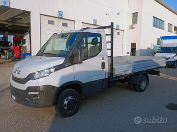 Iveco daily cassone fisso