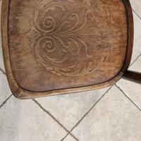 Sedia Tenoht  da restaurare 