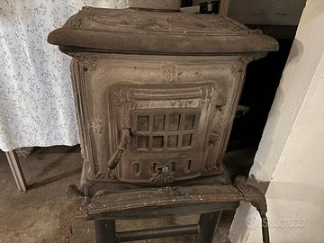 Stufa a legna parlor in ghisa