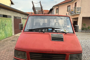 Vendita Camion e scavatorino